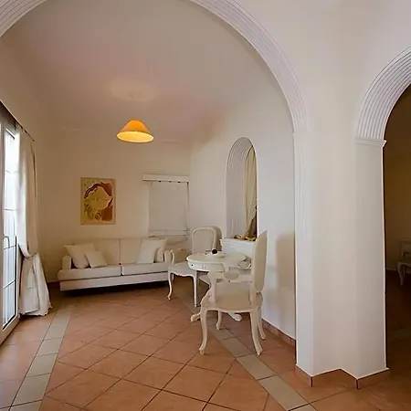 Mediterranean Palace 4*