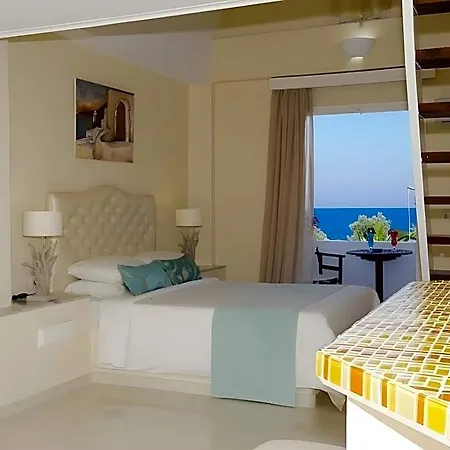Hotel Mediterranean Palace 4*